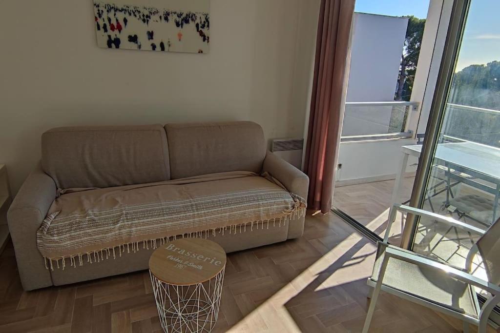 - T2bis Sur Terrasse